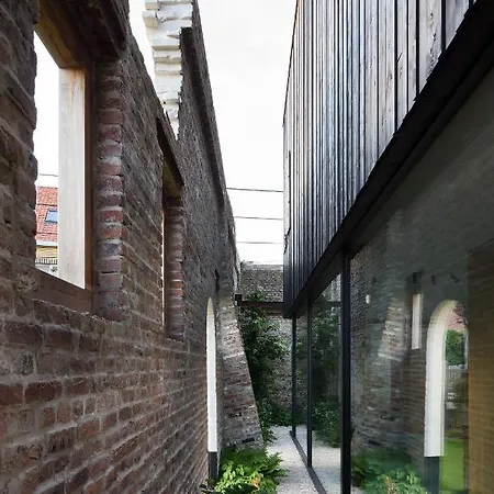 Huis19 Luxury Apartment *